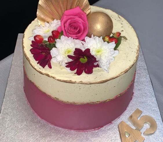 Torturi Si Prajituri La Comanda In Birmingham, UK