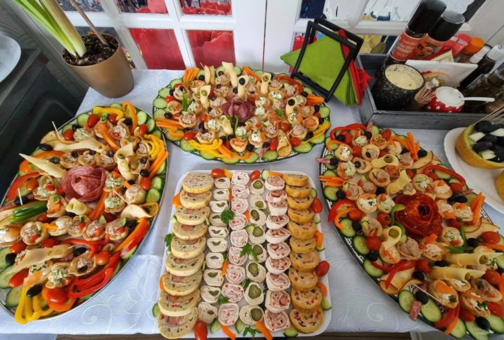 Mancare Traditionala In Hainault, Londra