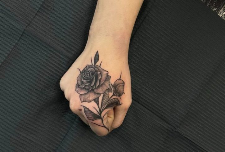 Ofer Servicii De Tatuaje Profesionale In Londra, UK