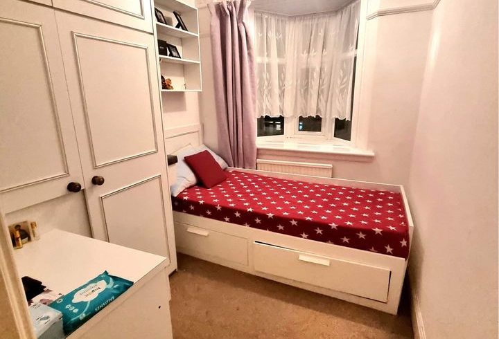 Chirie Camera Single In Gants Hill, Londra