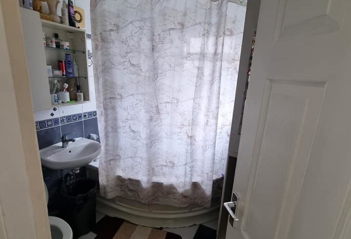 Chirie Camera Double In Sudbury Hill, Londra