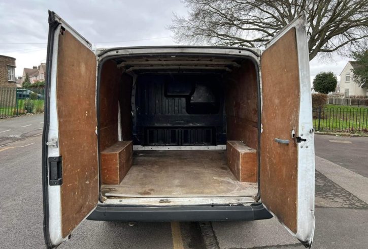 De Vanzare Masina Ford Transit In Londra, UK