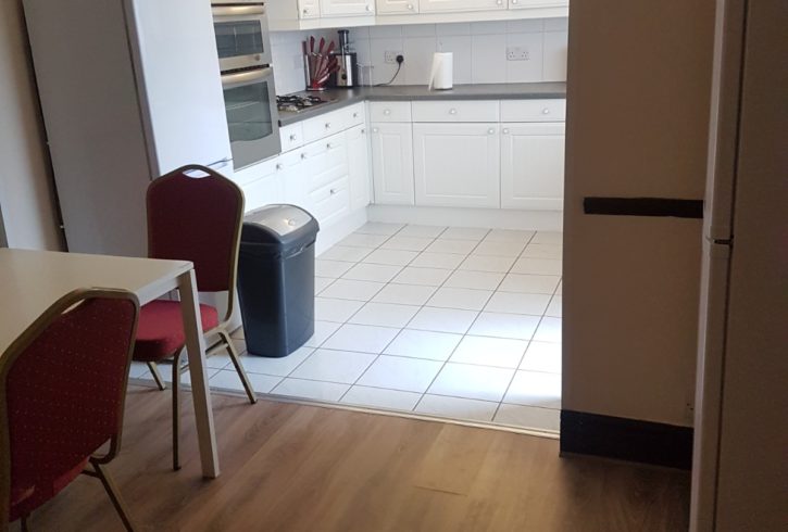 Chirie Doua Camere Duble in Leytonstone, Dagenham