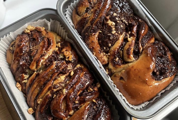 Comenzi Pentru Sarbatorile Pascale In Londra, UK