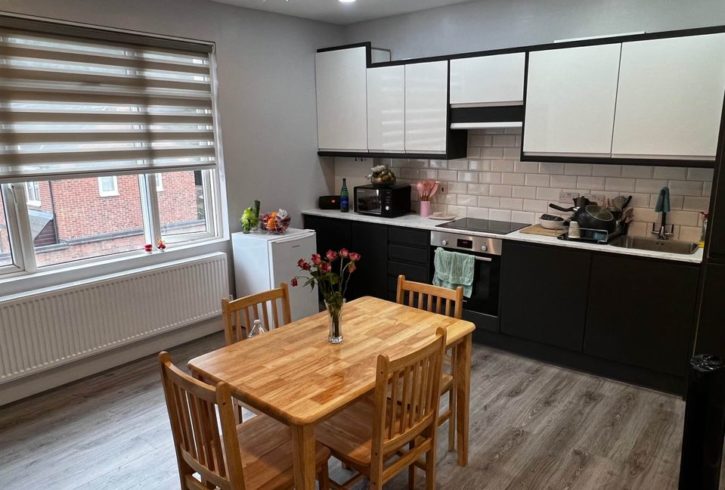 Chirie Camera Dubla In Carshalton, Londra