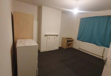 Chirie Camera Dubla In Ilford, Londra