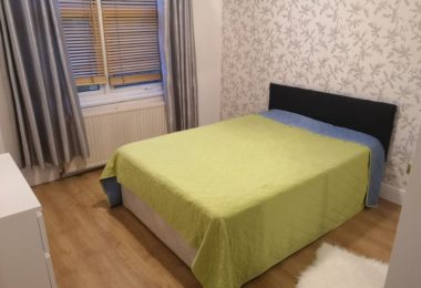 Chirie Camera Dubla In Arnos Grove, Londra