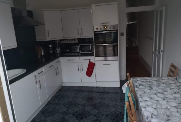 Chirie Camera Dubla In Arnos Grove, Londra