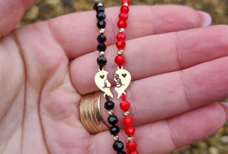 Bijuterii Din Aur Personalizate La Comanda Cu Livrare In UK