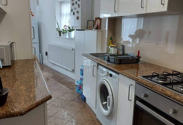 Chirie Camera Dubla In Queensbury, Londra