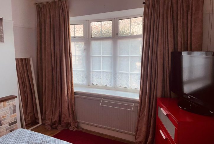 Chirie Camera Dubla In Ilford, Londra