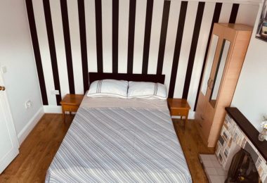 Chirie Camera Dubla In Ilford, Londra