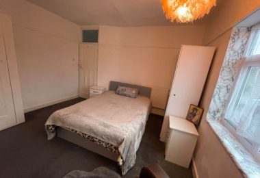 Chirie Camera Dubla In Woodford Green, Londra