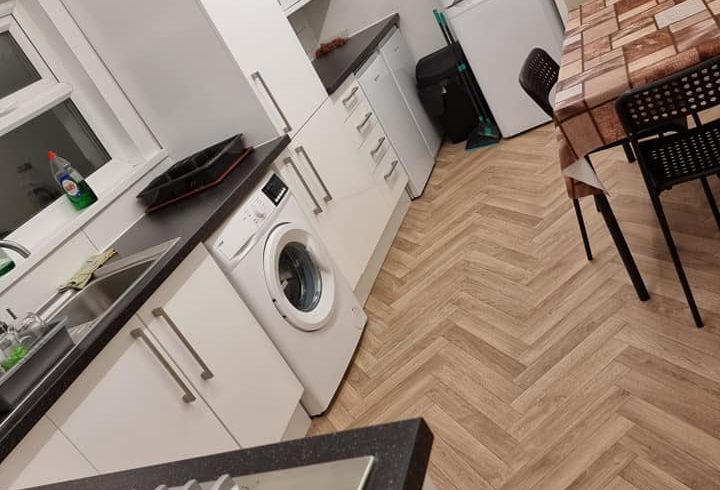 Chirie Camera Single In Canning Town, Londra