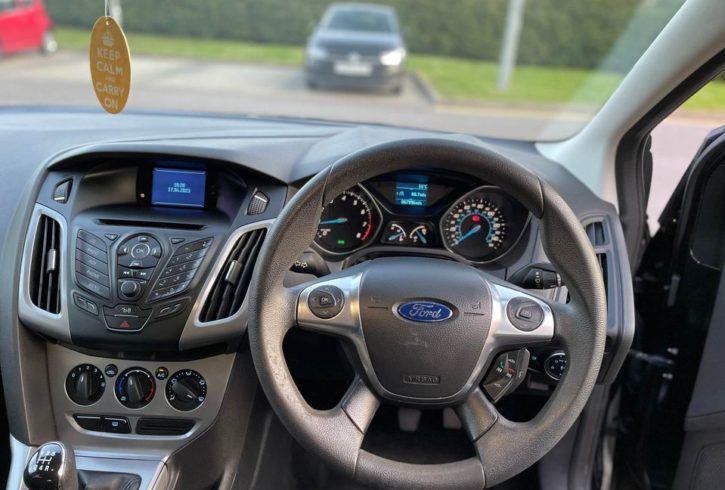 Vand Masina Ford Focus In Hatfield, UK