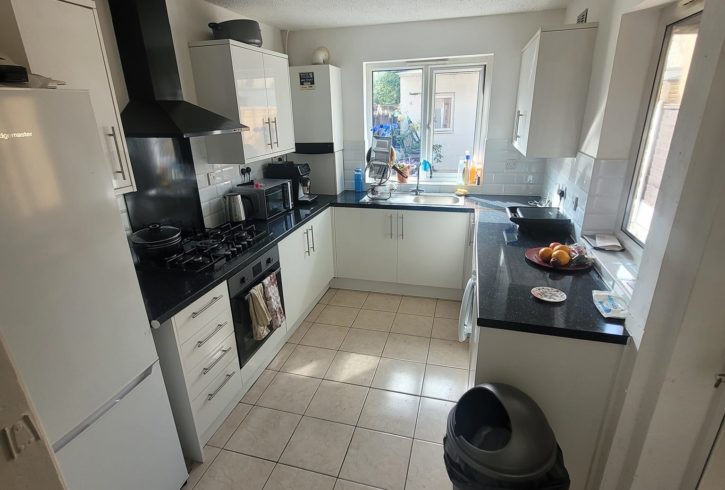 Chirie Camera King Size In Forest Gate, Londra