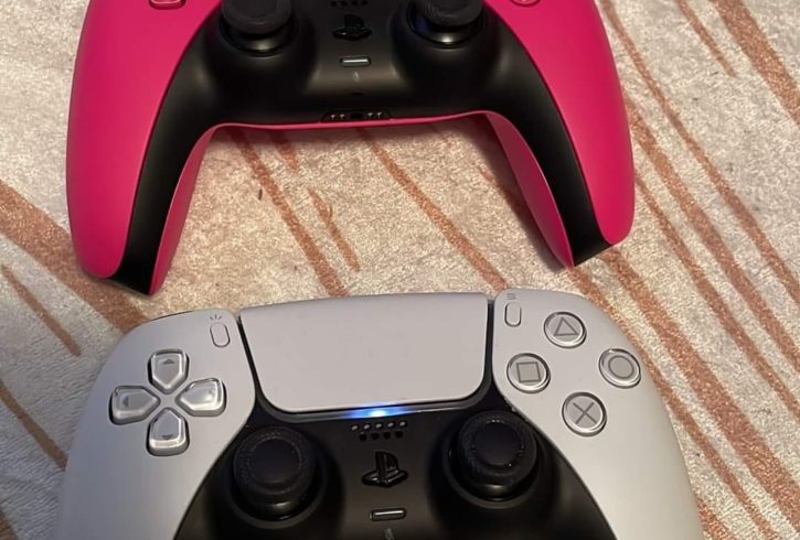 PlayStation 5 De Vanzare In Londra, UK