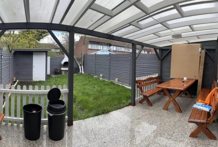 Chirie Camera Dubla In Thamesmead, Londra