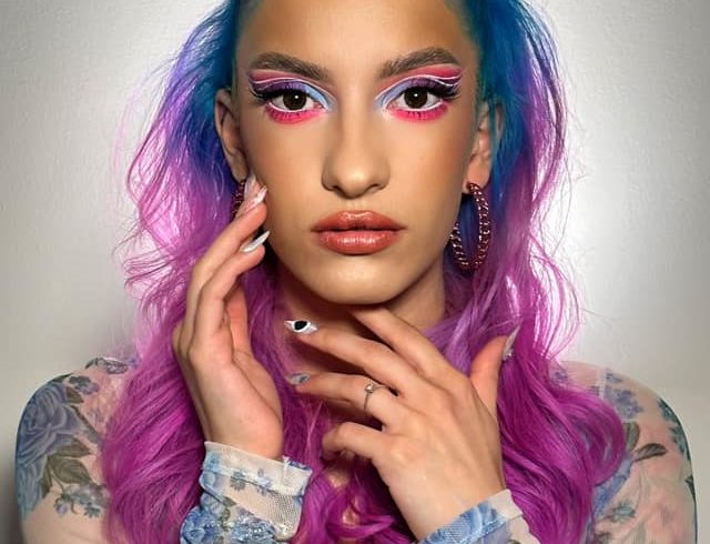 Servicii De Make-up La Domiciliu In Londra, UK