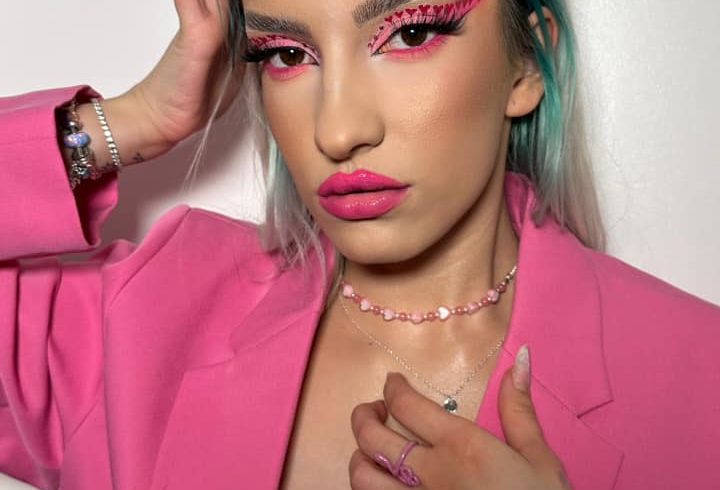 Servicii De Make-up La Domiciliu In Londra, UK