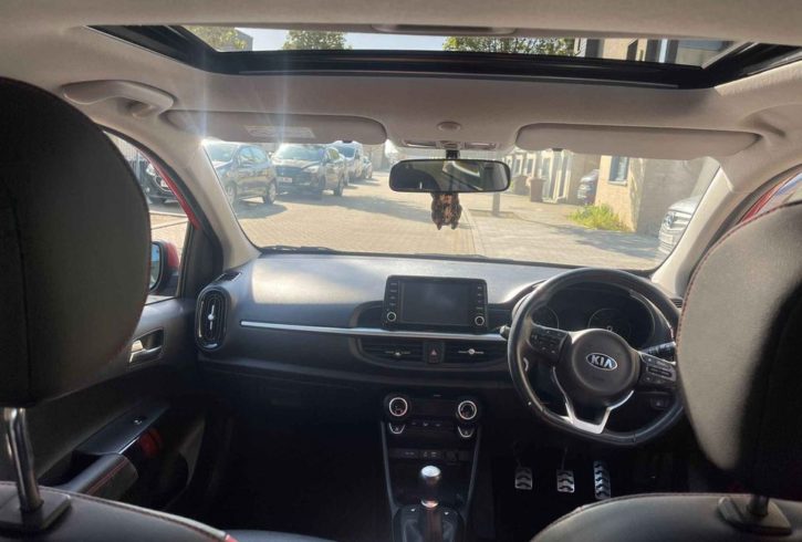 Vand Masina Kia In Londra, UK