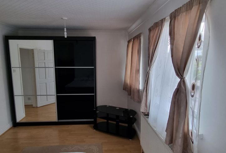 Chirie Camera Dubla In Harrow, Londra