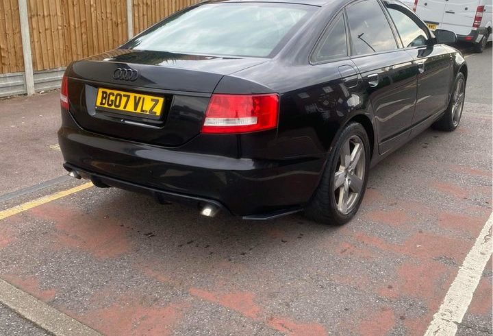 Vand Masina Audi In Dagenham, Londra