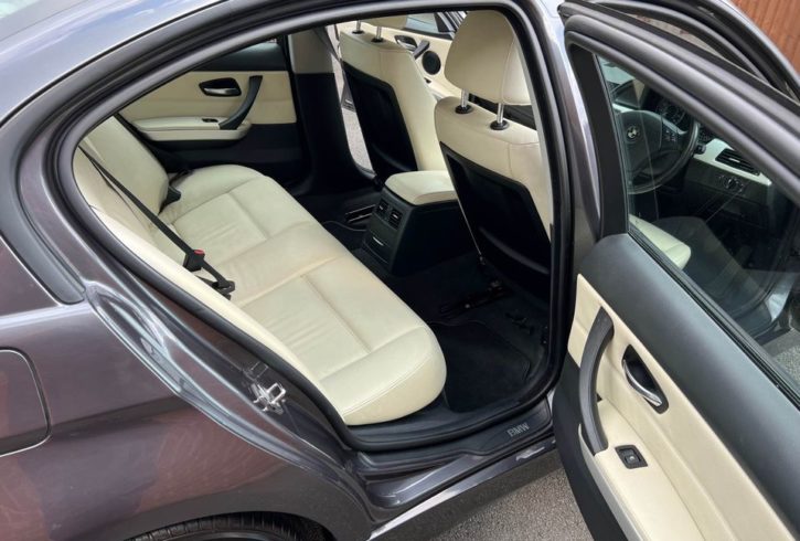 Vand Masina BMW In Tewkesbury, UK