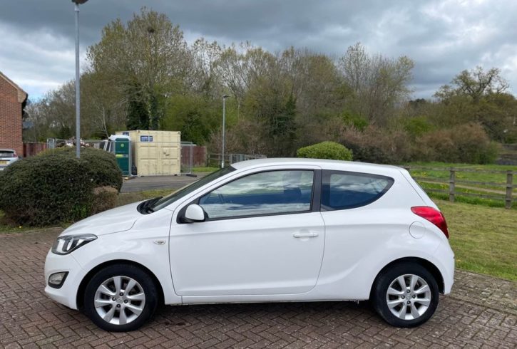 Vand Masina Hyundai In Hatfield, Londra