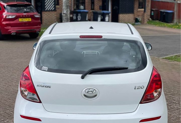 Vand Masina Hyundai In Hatfield, Londra