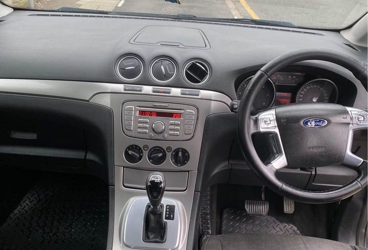 Vand Masina Ford In Dagenham, Londra