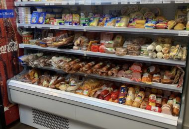 Magazin Traditional Romanesc In Tamworth, UK