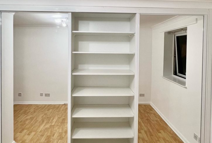 Firma Romaneasca Montat Mobila La Comanda In Londra