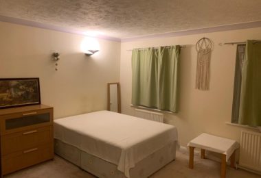 Chirie Camera Dubla In Stratford, Londra