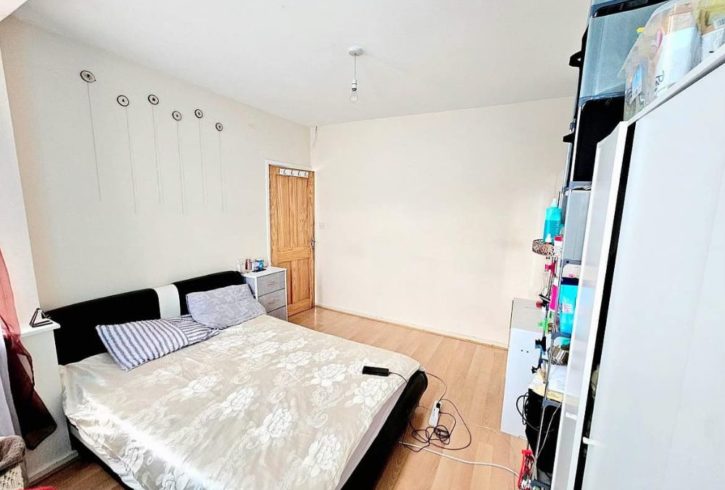 Chirie Camera Dubla In Queensbury, Londra