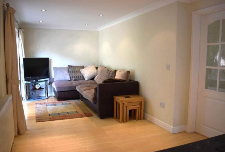 Inchiriez Doua Camere Duble in Dagenham, Londra