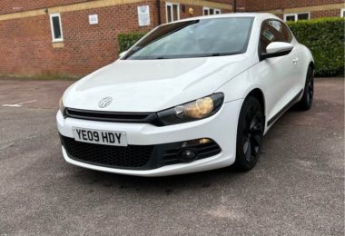 Vand Masina Volkswagen Scirocco In Londra, UK