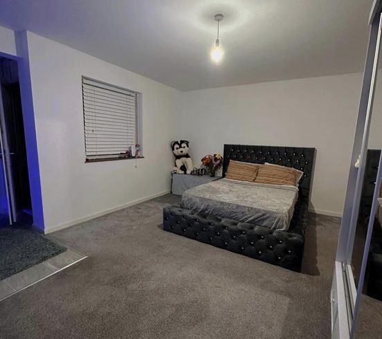 Chirie Camera Dubla In Northwood Hills, Londra