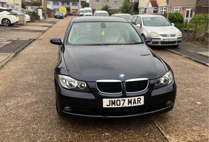 De Vanzare BMW Seria 3 In Dagenham, Londra