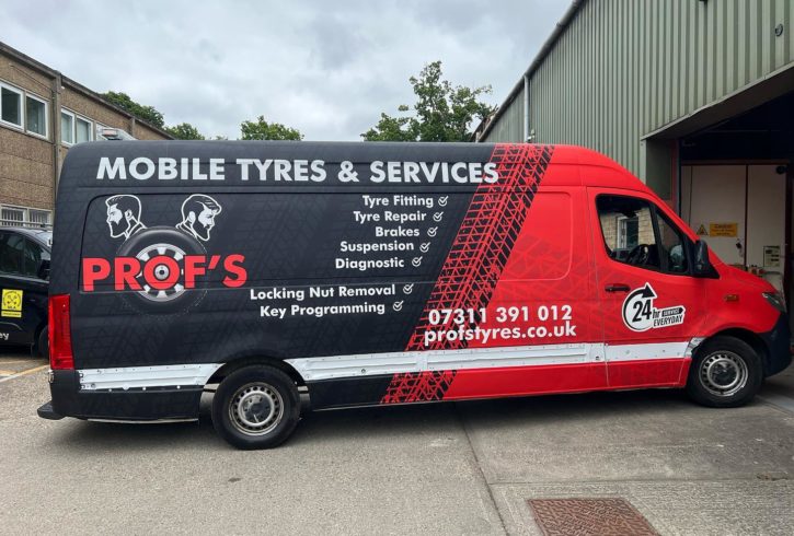 Colantari Auto Van Profesionale Londra UK - Wrap Graphics