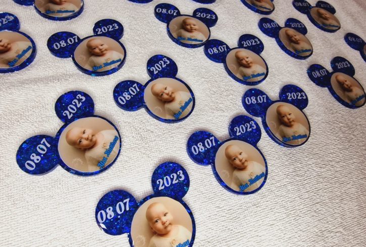 Marturii Si Articole Personalizate Pentru Botezuri In UK