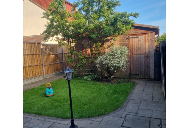 Chirie Camera Single Medie In Harold Hill, Londra