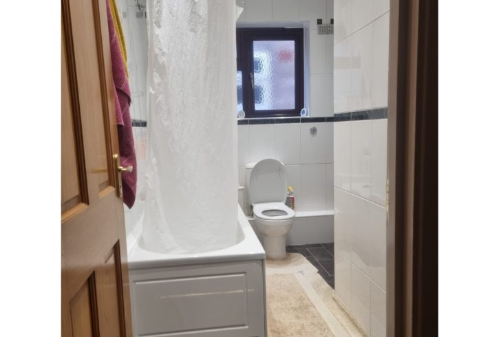 Chirie Camera Single Medie In Harold Hill, Londra