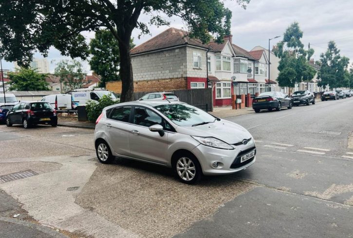 Vand Masina Ford Fiesta In Enfield, Londra