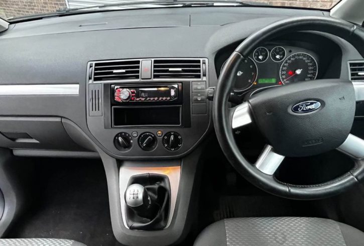 Vand Masina Ford C-Max In Romford, Londra