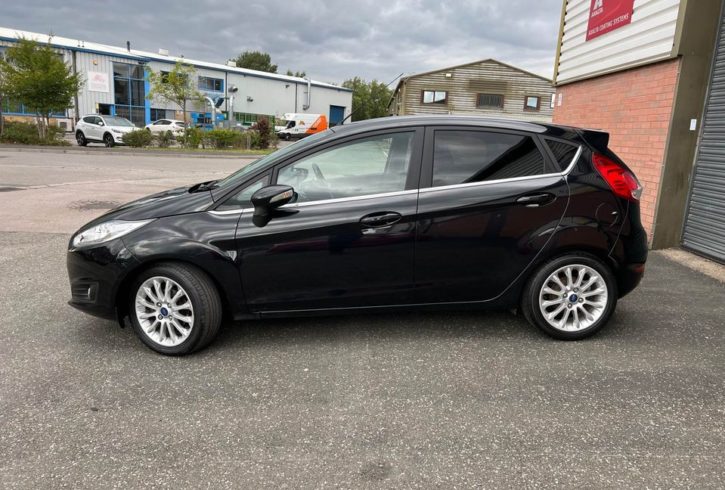 Vand Masina Ford Fiesta In Tewkesbury, UK
