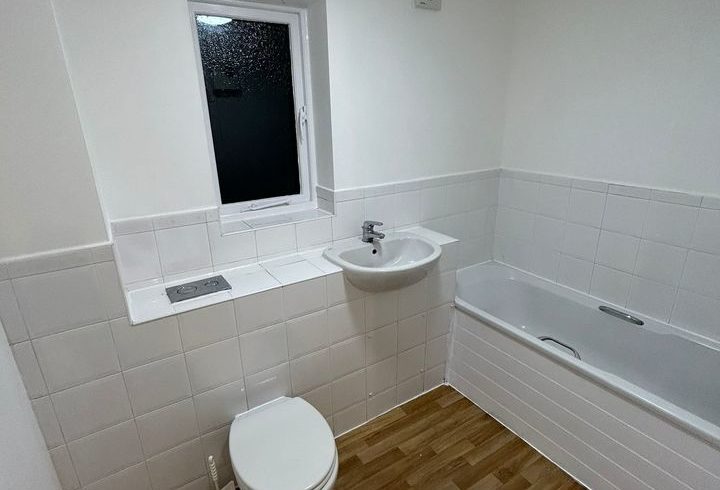 Chirie Apartament Cu 2 Dormitoare In Woolwich, Londra