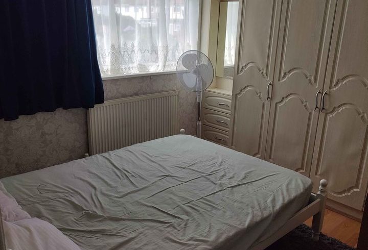 Chirie Camera Dubla In Queensbury, Londra