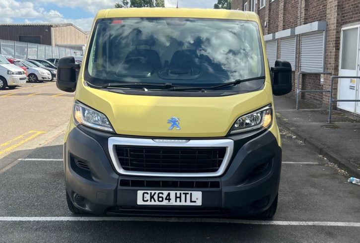 Vand Van Peugeot Boxer In Dagenham, Londra