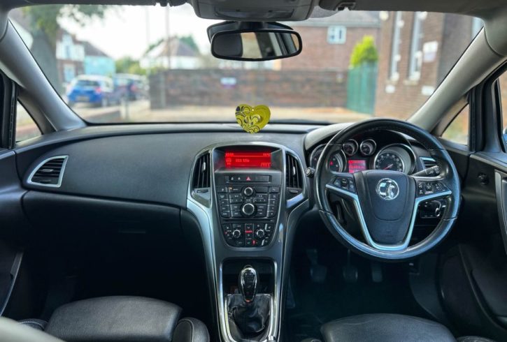 Vand Masina Vauxhall Astra In Peterborough, UK
